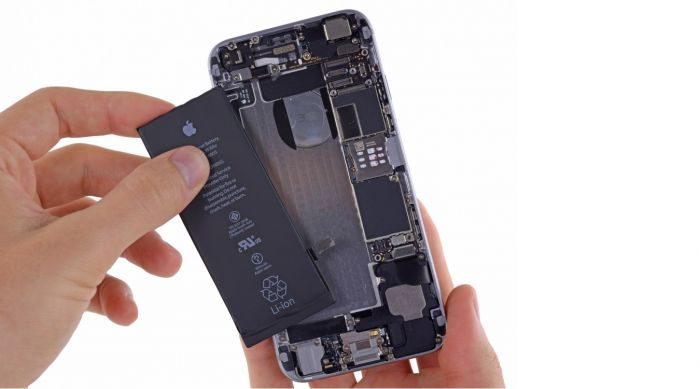 Apple aggiunge una clausola "anti furbetti" nella sostituzione a 29 euro della batteria 