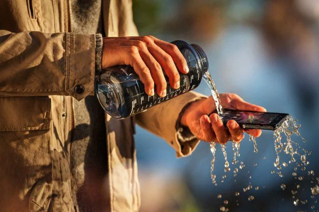 Sony-Xperia-Z-agua