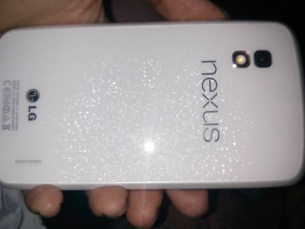 Il nuovo Nexus 4:LTE 32 gb di memoria colorazione Bianca