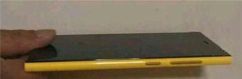 XiaoMi-Mi3-side-view