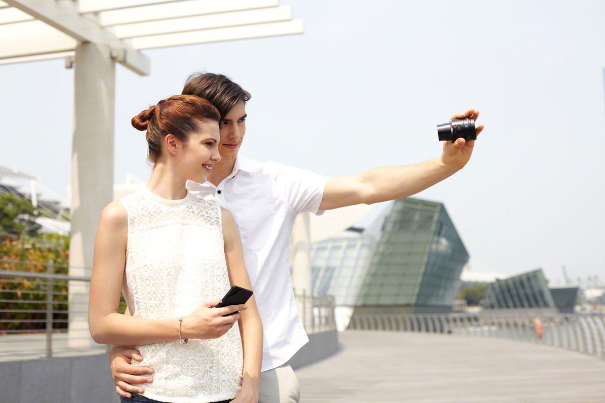 Sony-DSC-QX100-Official-16