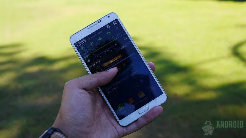 samsung-galaxy-note-3-drop-test-aa-24