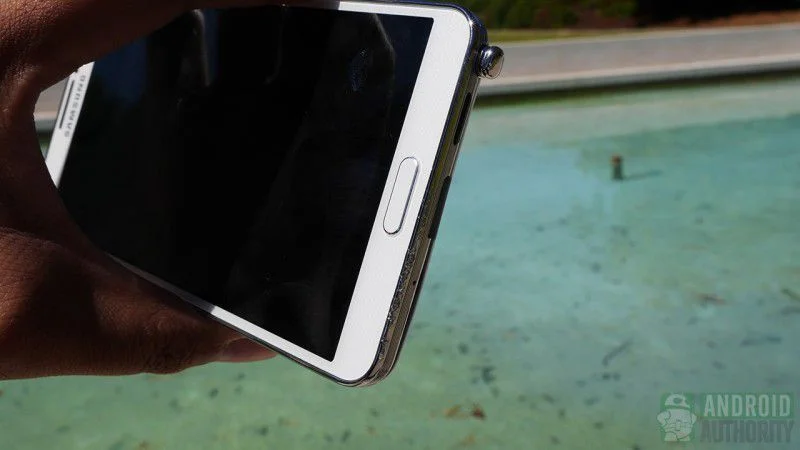 samsung-galaxy-note-3-drop-test-aa-7