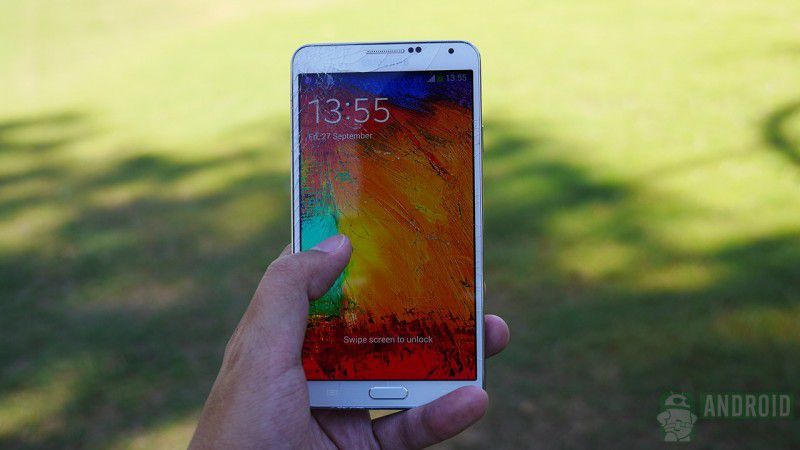 samsung-galaxy-note-3-drop-test-cracked-screen-aa-11