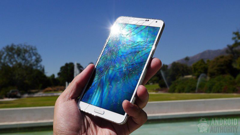 samsung-galaxy-note-3-drop-test-cracked-screen-aa-8