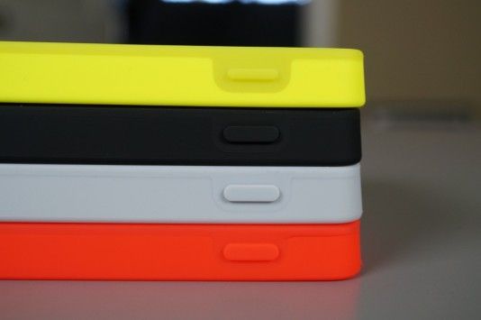 Nexus 5: Google migliora i Bumper Case modificando il tasto per il volume