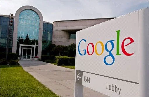 Google: in arrivo la funzione “Dintorni” per interagire con persone e luoghi di interesse nelle vicinanze