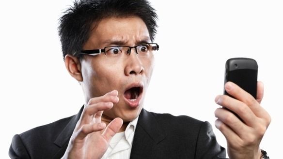 Telefonia mondiale a rischio: uno studio conferma che il cellulare può causare tumori