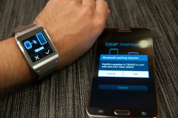 182201-galaxygear