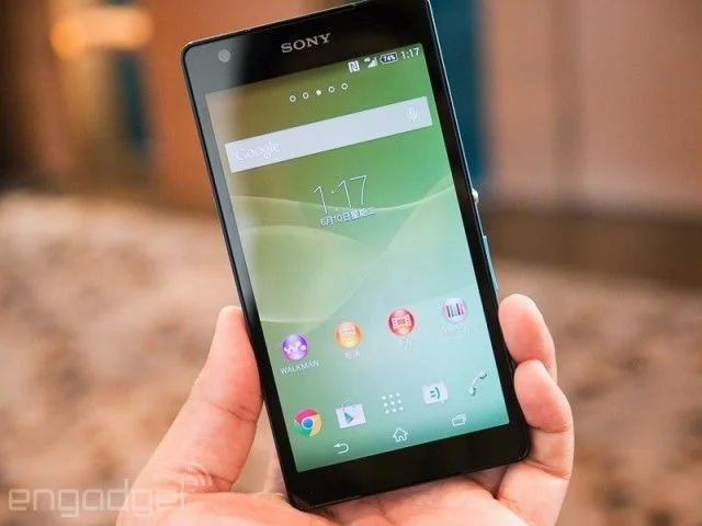 Xperia-Z2a-Hands-on_4-640×480