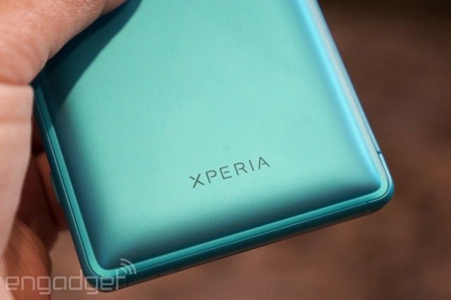 Xperia-Z2a-Hands-on_8-640×426