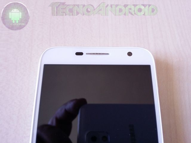 Idol 2 Mini (5)