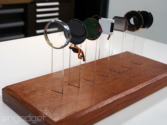 Moto 360: ecco un dettagliato “dietro le quinte” di motorola