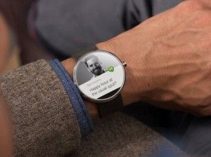 Moto 360
