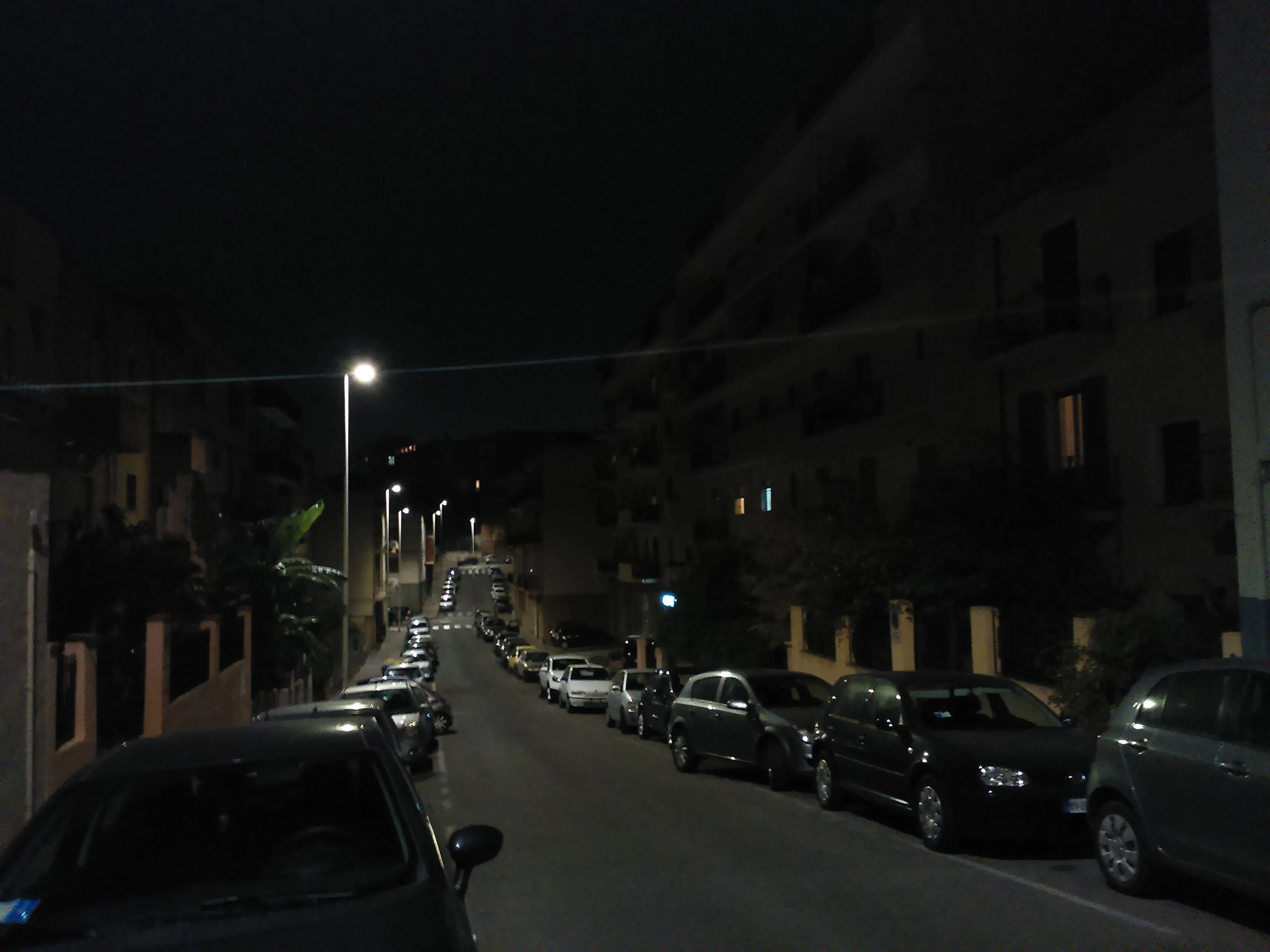 Notturna no flash Sony Xperia M2