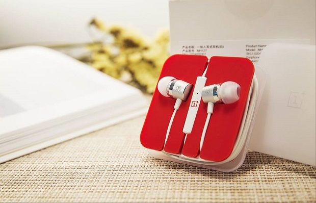 OnePlus-Silver-Bullet-Earphones-cuffie