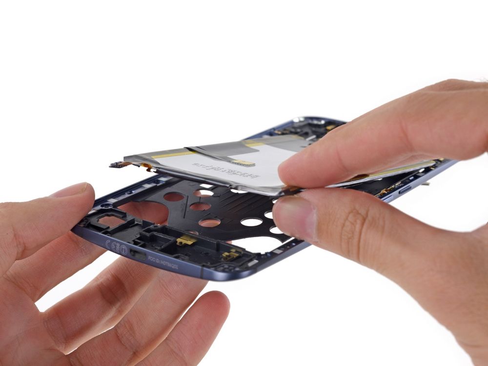 Google-Nexus-6-disassembled-by-iFixit (8) nexus 6