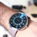 Moto 360