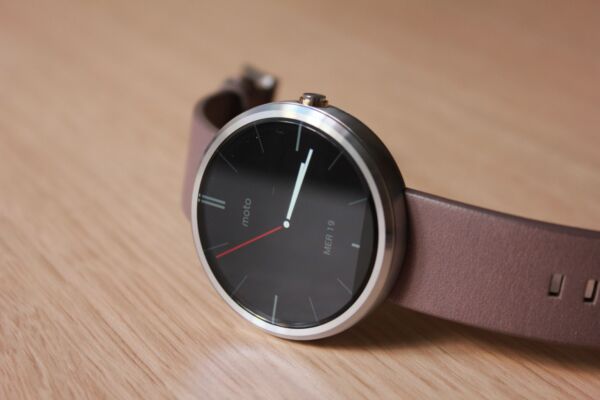 Moto 360