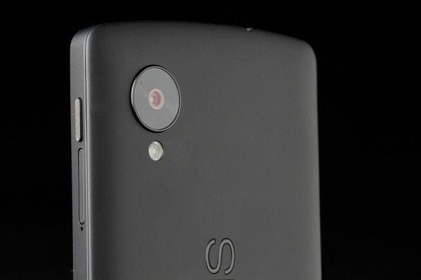 L Camera