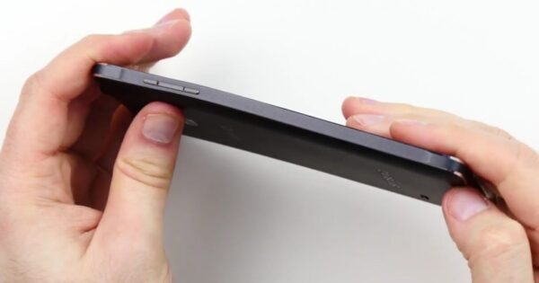 Galaxy Note 4 piegato galaxy-note-4-bends