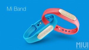 Xiaomi Mi Band 2 appare in foto