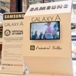Samsung stabilisce un nuovo record mondiale con i selfie