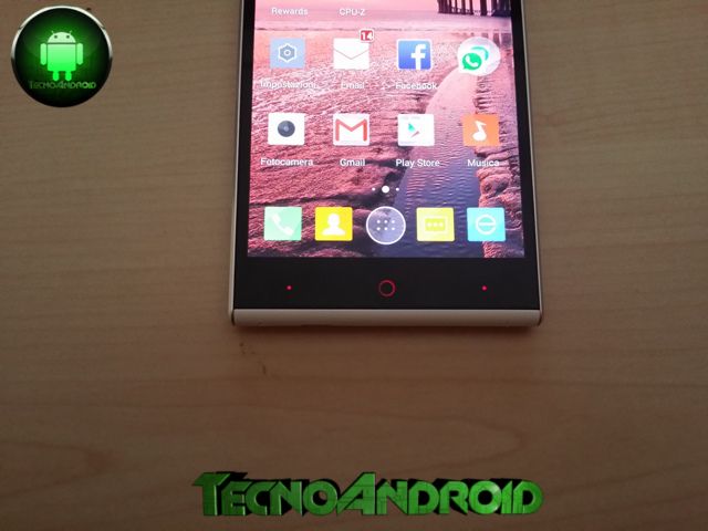 Zopo ZP920 Magic