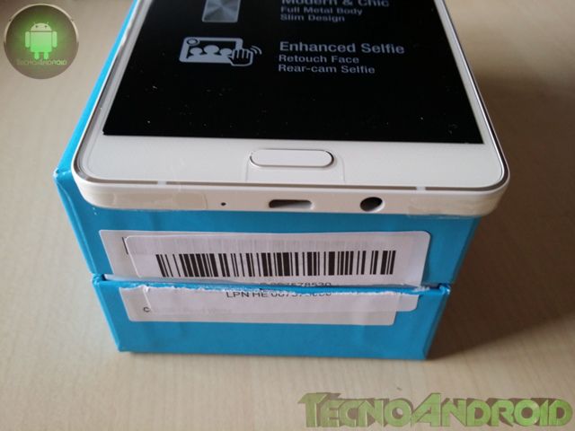 Galaxy A7 (6)