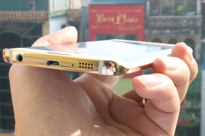 Gold-plated-Galaxy-S6-Edge_2