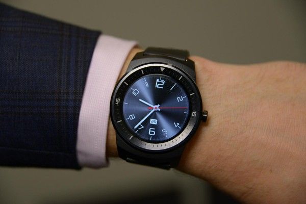 LG-G-Watch-R-hands-on-video