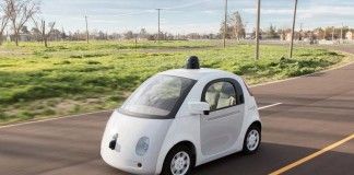 Google Car finalmente su strada