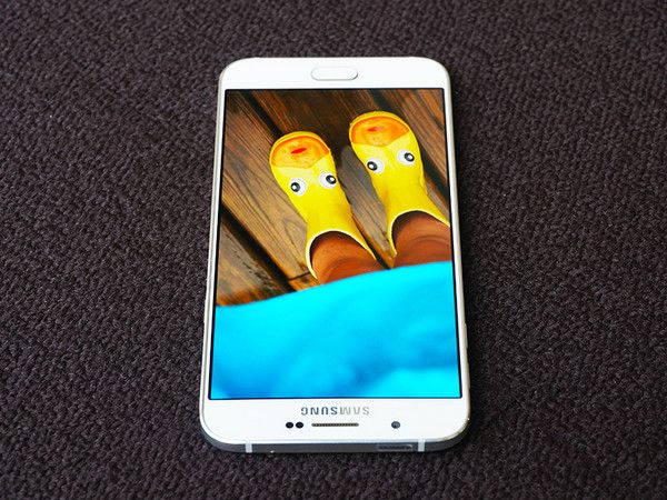 Samsung-Galaxy-A8 (12)