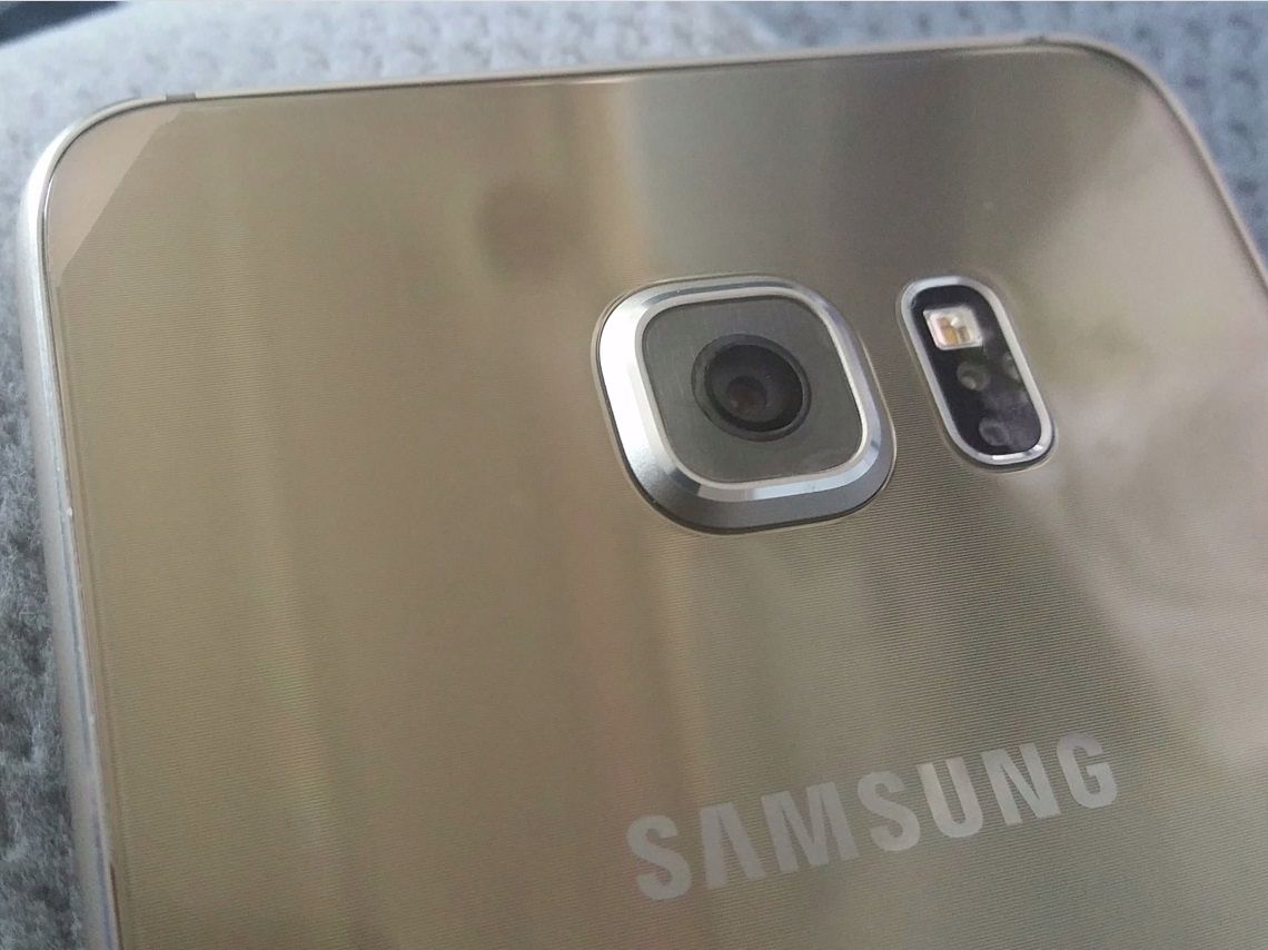 Samsung-S6-edge-Plus-dummy-and-leaked-images (5)
