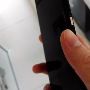 Alleged-images-of-one-of-the-two-new-Nexus-phone (3)