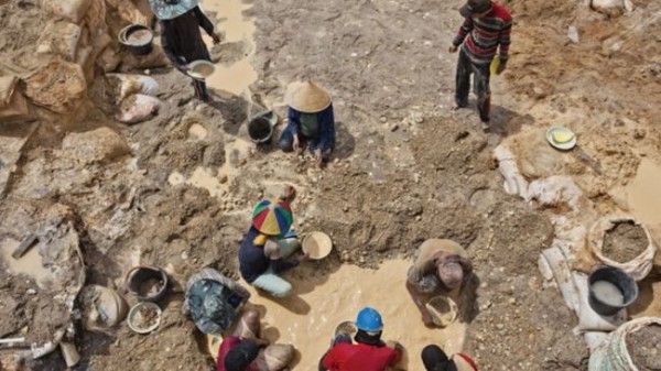 mining people-650-80