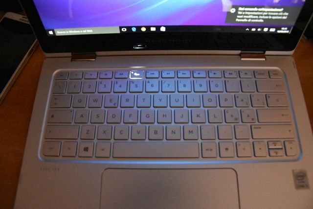 HP Spectre x360 (7) HP Spectre x360