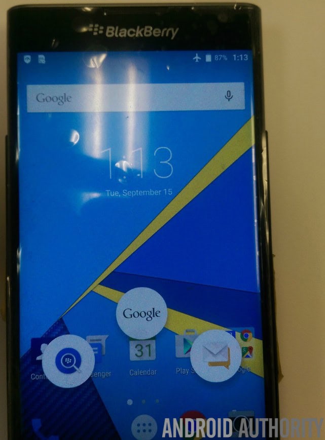 Live-shots-of-the-Android-powered-BlackBerry-Venice (2)