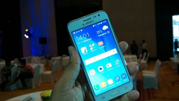 galaxy-j2-1