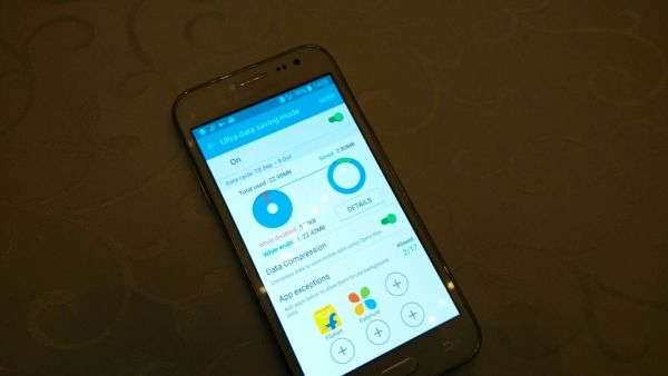 galaxy-j2-3