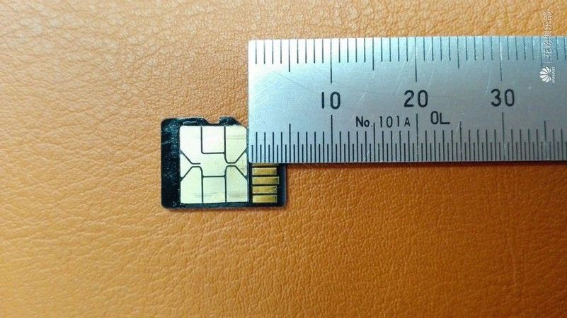 NanoSim e microSD NanoSim e microSD