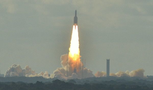 Facebook lancerà un satellite per dare accesso internet all'Africa