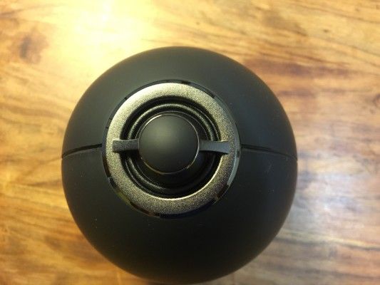 Samsung R6 Portable