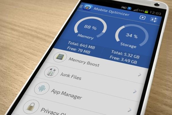 Mobile Cleaner: l'app che ripulisce il device dai file inutili