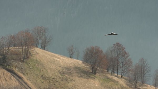 Parrot_DISCO_Drone_Lifestyle002