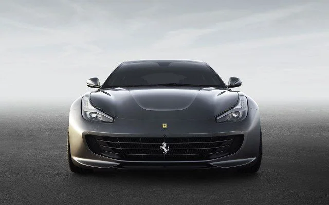 Ferrari GTC4Lusso