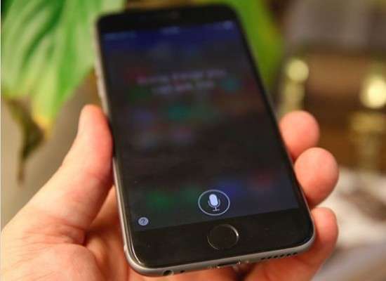 iPhone Siri
