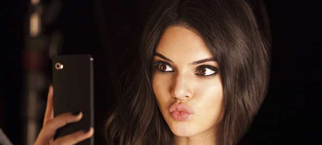 Instagram, miliardi di foto e video hot nascosti nel social