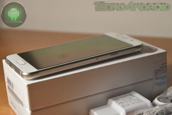 Galalaxy_A3 (4)