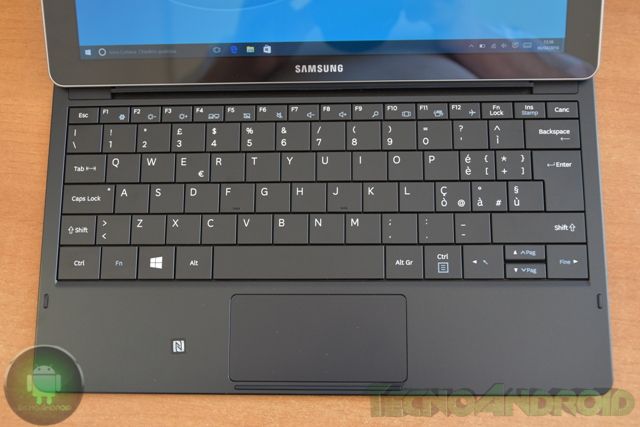 Galaxy TabPro S (4)